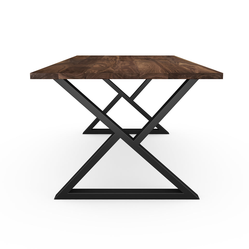 Table en Bois Massif La Classique 4.0 finition noyer noir