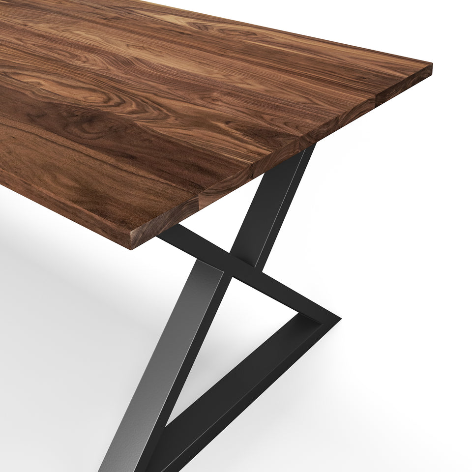 Table en Bois Massif La Classique 4.0 finition noyer noir