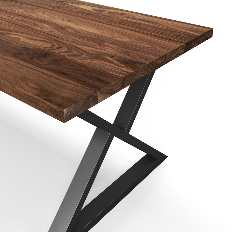 Table en Bois Massif La Classique 4.0 finition noyer