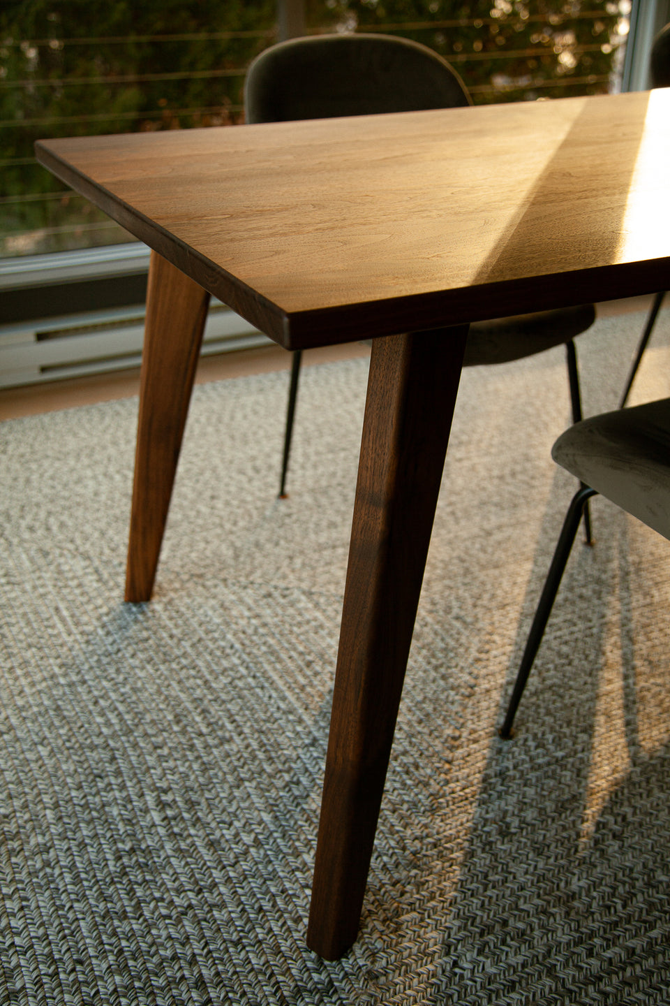 "La West" Wooden Table 